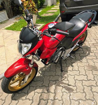 HONDA CB 300R 